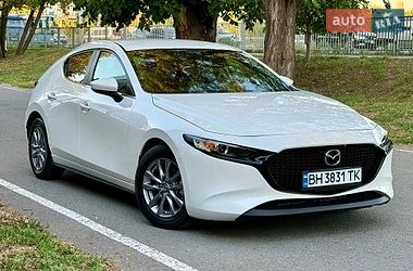 Mazda 3 2021