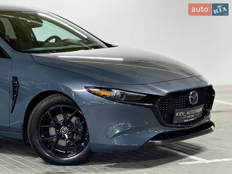 Хэтчбек Mazda 3 2020 в Киеве