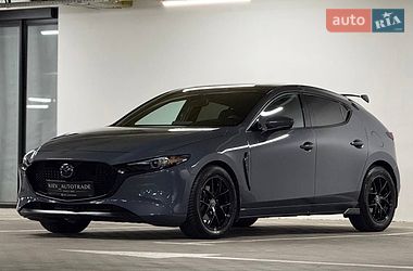 Хэтчбек Mazda 3 2020 в Киеве