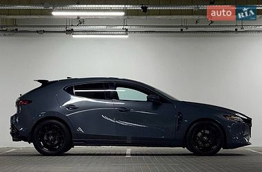 Хэтчбек Mazda 3 2020 в Киеве