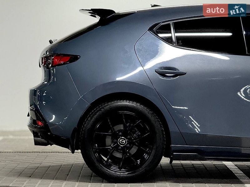Хэтчбек Mazda 3 2020 в Киеве