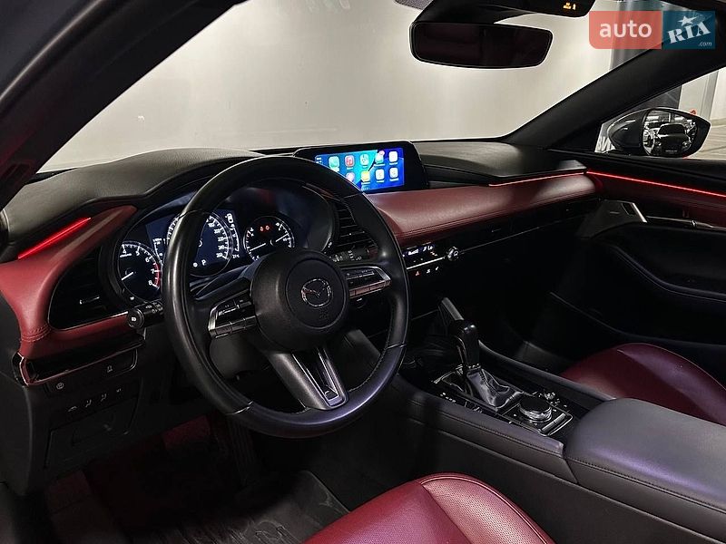 Хэтчбек Mazda 3 2020 в Киеве