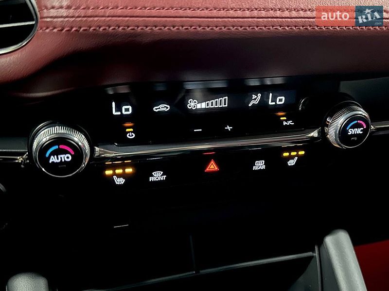 Хэтчбек Mazda 3 2020 в Киеве