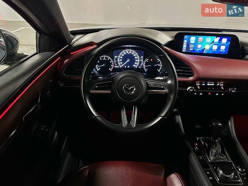 Хэтчбек Mazda 3 2020 в Киеве