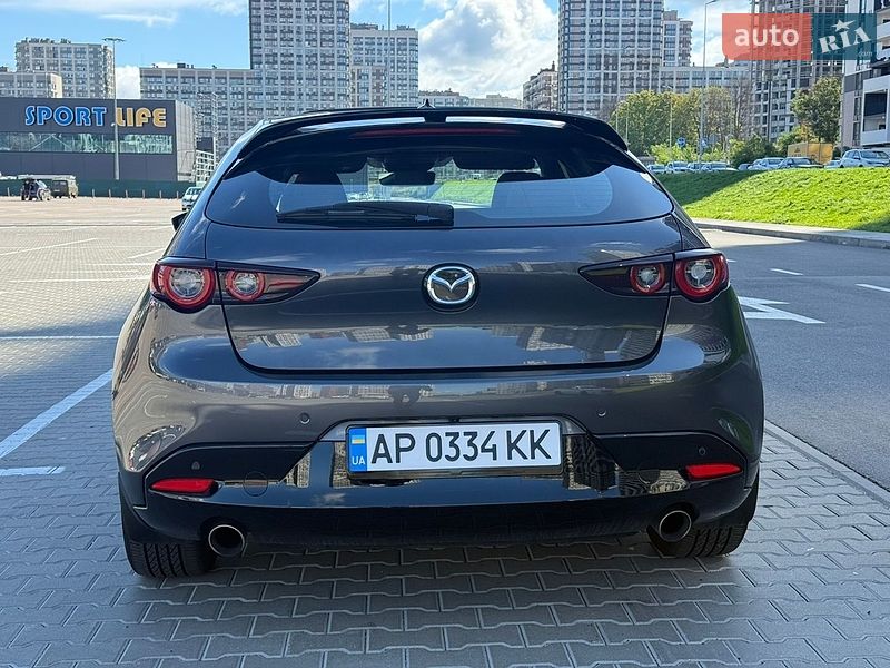 Хэтчбек Mazda 3 2023 в Киеве