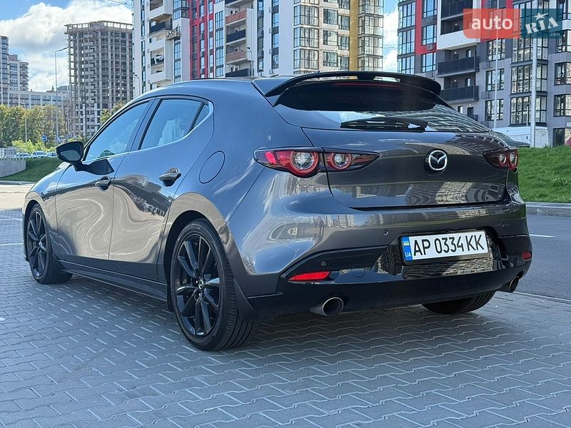 Хэтчбек Mazda 3 2023 в Киеве