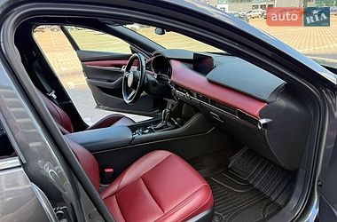Хэтчбек Mazda 3 2023 в Киеве