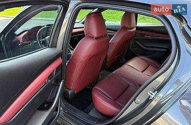 Хэтчбек Mazda 3 2023 в Киеве