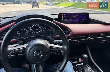 Хэтчбек Mazda 3 2023 в Киеве