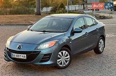 Седан Mazda 3 2010 в Киеве Седан Mazda 3 2010 в Киеве