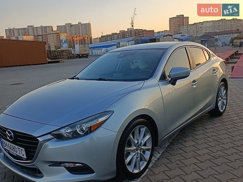 Седан Mazda 3 2017 в Одессе
