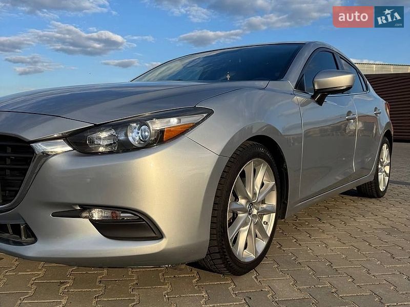Седан Mazda 3 2017 в Одессе