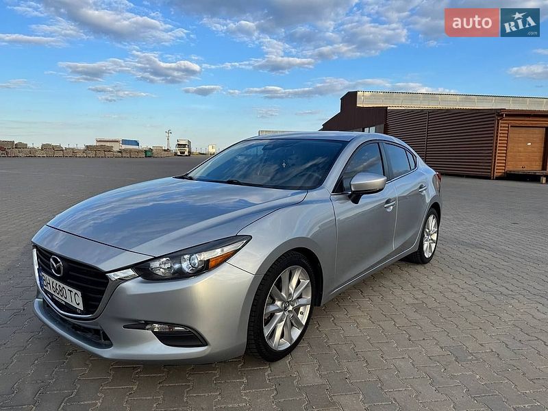 Седан Mazda 3 2017 в Одессе