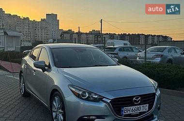 Mazda 3  2017