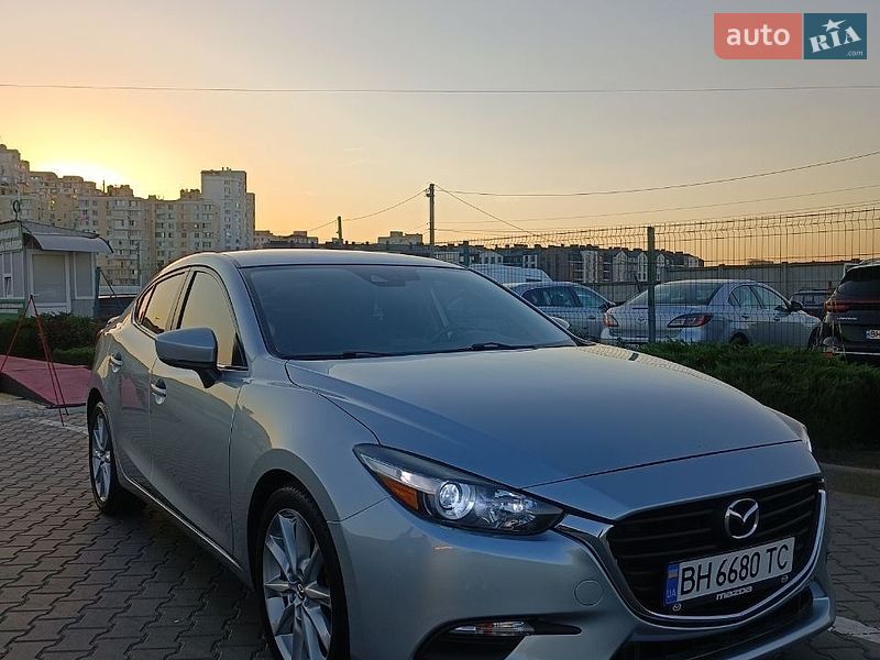 Седан Mazda 3 2017 в Одессе
