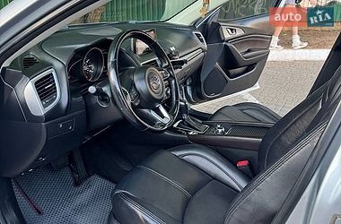 Седан Mazda 3 2017 в Одессе
