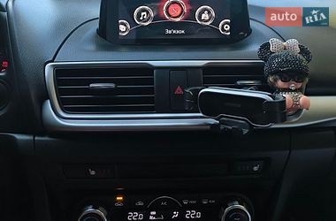 Седан Mazda 3 2017 в Одессе