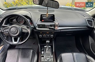 Седан Mazda 3 2017 в Одессе
