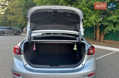 Седан Mazda 3 2017 в Одессе