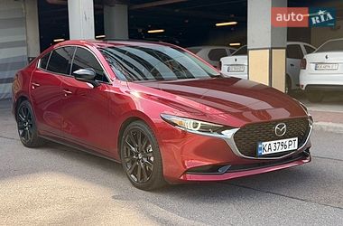 Mazda 3  2021