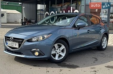 Mazda 3  2016