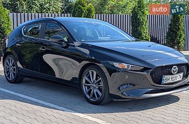 Mazda 3  2019