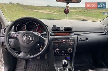 Хэтчбек Mazda 3 2004 в Ровно