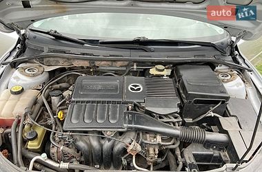 Хэтчбек Mazda 3 2004 в Ровно