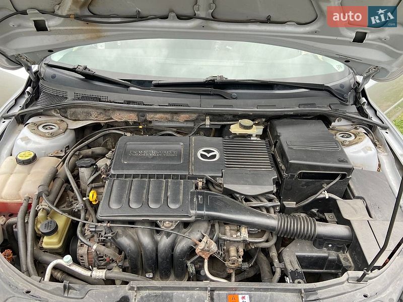 Хэтчбек Mazda 3 2004 в Ровно