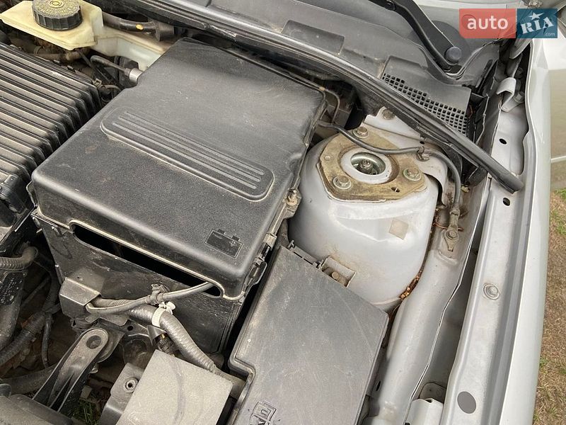 Хэтчбек Mazda 3 2004 в Ровно