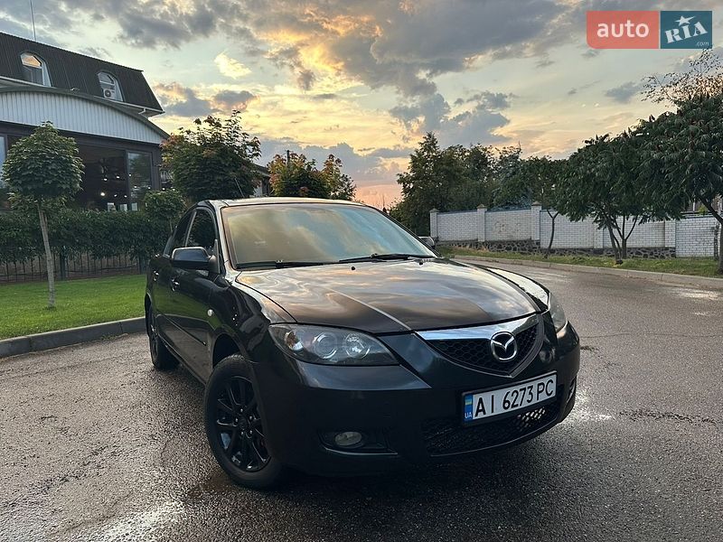 Седан Mazda 3 2008 в Смеле