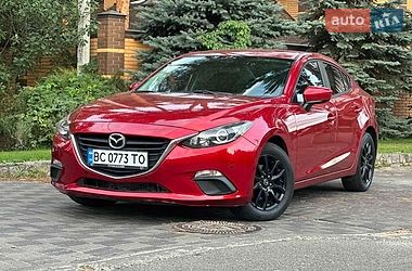 Седан Mazda 3 2014 в Броварах