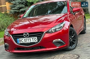 Седан Mazda 3 2014 в Броварах