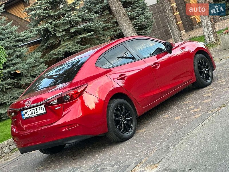 Седан Mazda 3 2014 в Броварах