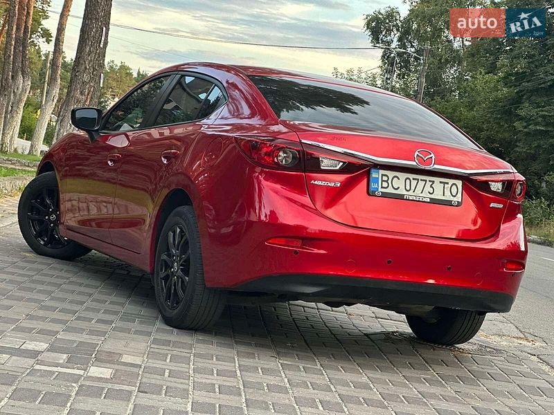 Седан Mazda 3 2014 в Броварах