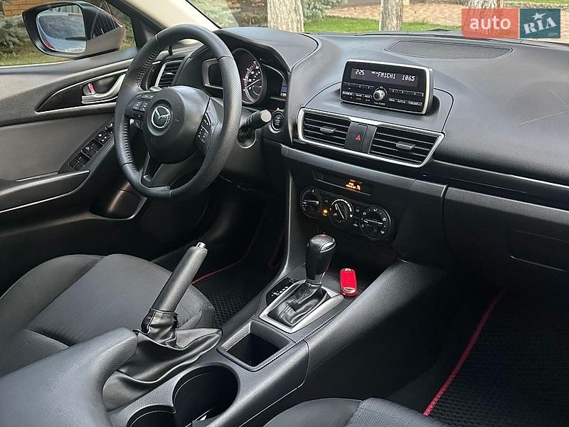 Седан Mazda 3 2014 в Броварах