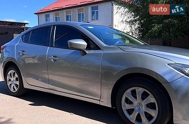 Седан Mazda 3 2014 в Кривому Розі