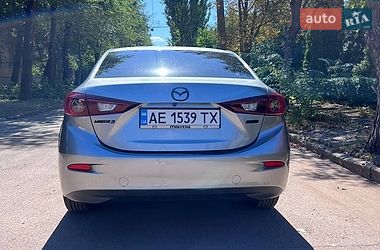 Седан Mazda 3 2014 в Кривому Розі