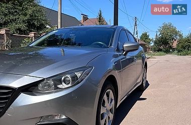 Седан Mazda 3 2014 в Кривому Розі