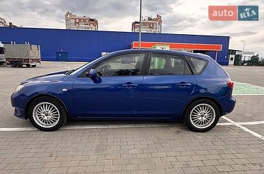 Mazda 3  2003