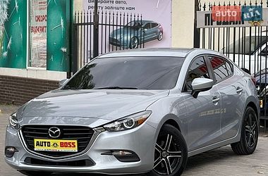 Седан Mazda 3 2016 в Николаеве