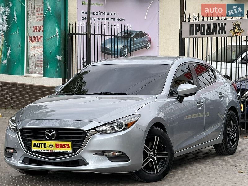 Седан Mazda 3 2016 в Николаеве