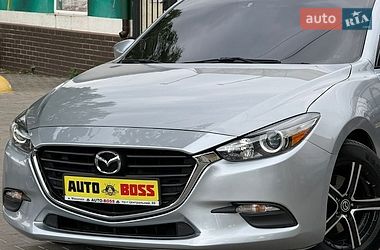 Седан Mazda 3 2016 в Николаеве