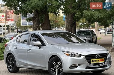 Седан Mazda 3 2016 в Николаеве