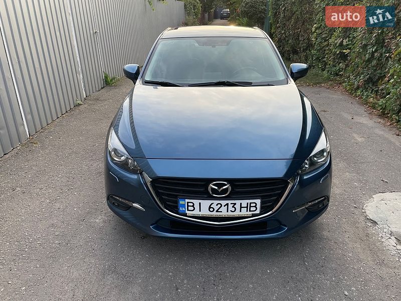 Седан Mazda 3 2017 в Полтаві