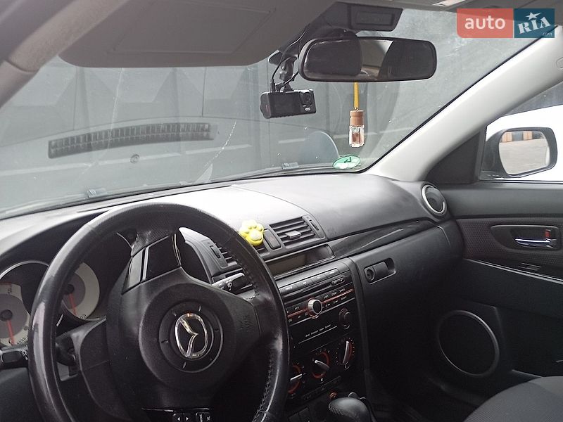 Хэтчбек Mazda 3 2008 в Луцке