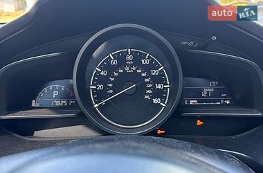 Седан Mazda 3 2017 в Харькове