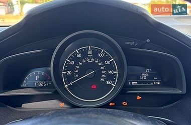 Седан Mazda 3 2017 в Харькове