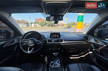 Седан Mazda 3 2017 в Харькове