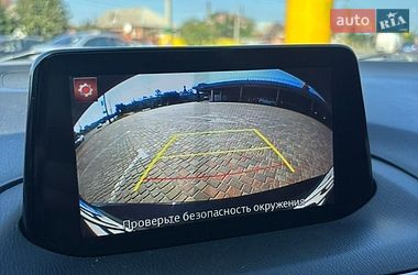 Седан Mazda 3 2017 в Харькове